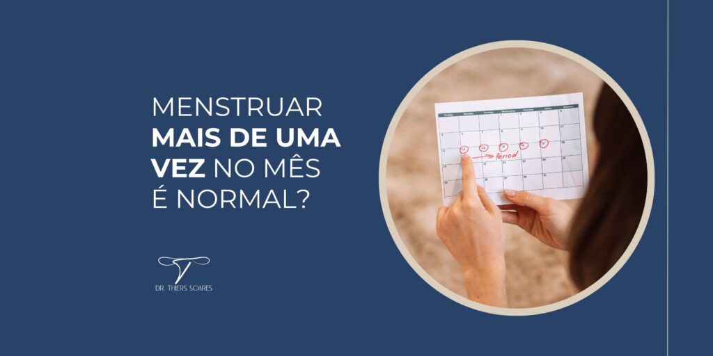 A resposta para a pergunta é que sim, pode ser normal, só que vai depender da causa, pois é importante lembrar que cada corpo é diferente e possui suas próprias peculiaridades. Em geral, a menstruação ocorre a cada 21 a 35 dias, com duração de 2 a 7 dias, por isso é considerado normal menstruar uma vez por mês. Mas algumas mulheres experimentam sangramentos mais frequentes, o que pode ser normal em ciclos mais curtos. Por exemplo, se a menstruação vem no dia 02 do mês e a paciente tem um ciclo de 26 dias, o próximo ciclo será no dia 28 do mesmo mês.